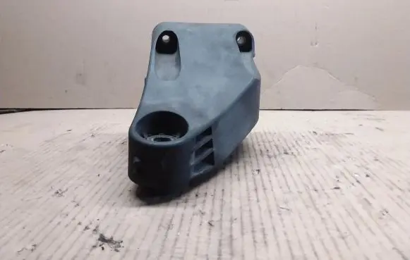 Mercedes-Benz E W213 Engine mounting bracket A6542200100