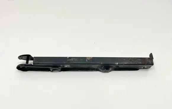 Mercedes-Benz SL R230 Fender mounting bracket A2308800614 2308800614