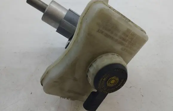 Audi A7 S7 4G Master brake cylinder 8K0611301