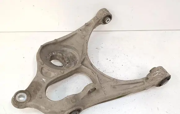 Dodge Durango III Rear upper control arm/wishbone 5212485AD