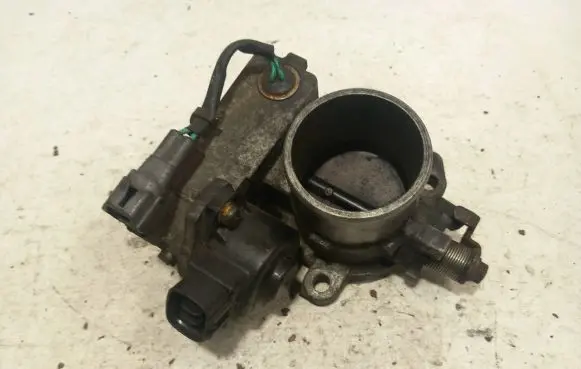 Toyota RAV 4 (XA20) Throttle valve 27030