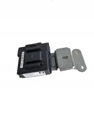 Infiniti Q50 Other control units/modules 476A04GF0B