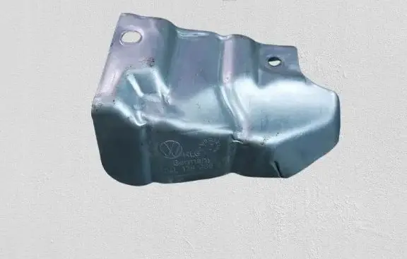 Volkswagen T-Roc Exhaust heat shield 04L129969J