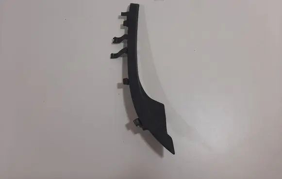 Nissan Note (E12) Windshield trim 668943VV0A