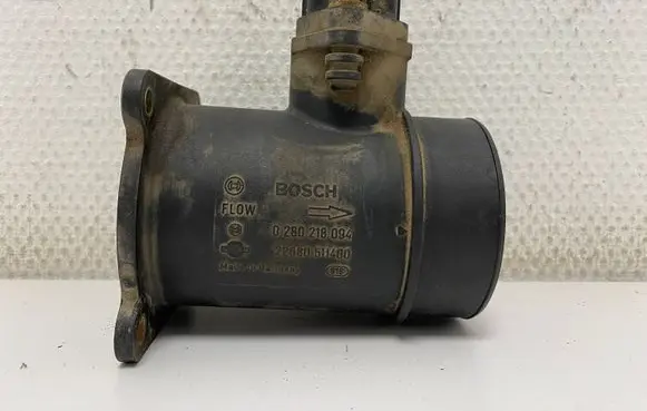 Nissan Almera N16 Mass air flow meter 226805U400 0280218094
