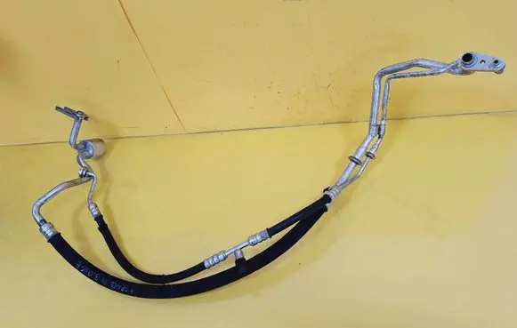 Renault Espace III Air conditioning (A/C) pipe/hose 6025309897