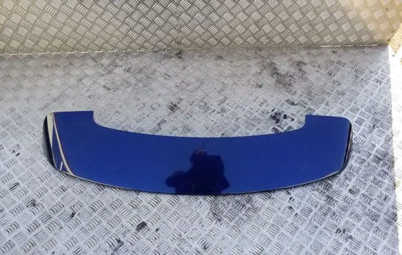Toyota Avensis T270 Rear window tailgate spoiler 