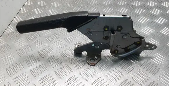 Handbrake/parking brake lever assembly