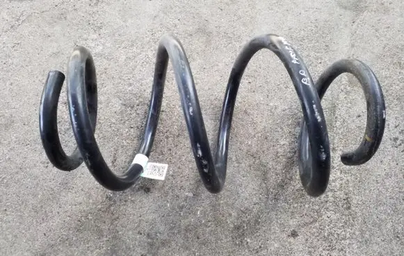 Chrysler Pacifica Front coil spring P68238135AB