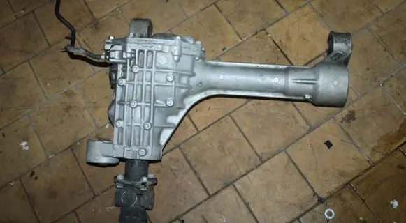 Nissan Navara D23 Gearbox transfer box case 824A0515