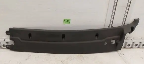 Iveco Daily 5th gen Wiper trim 3800488
