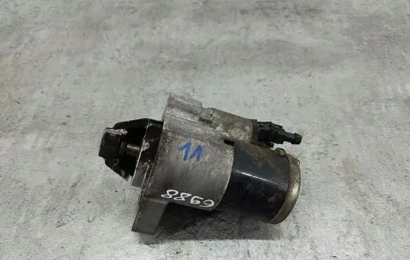 Peugeot 308 Starter motor