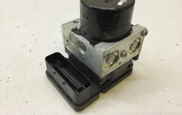 Volvo XC60 ABS Pump 28526258303 P31423348 10092604183