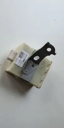 Toyota Avensis T250 Door control unit/module