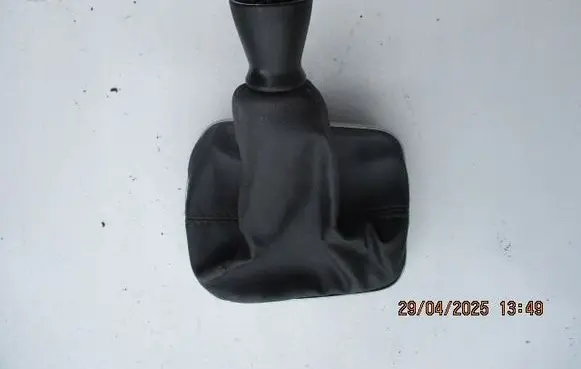 Fiat Punto Evo Gear lever shifter trim leather/knob ERT34350043HT