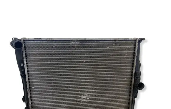 BMW 1 E81 E87 Coolant radiator 7559273 3110665