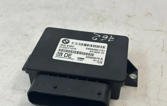 BMW X3 F25 Hand brake control module 6863277 34436863277 6887358