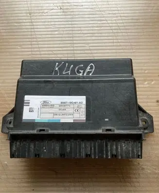 Ford Kuga I Comfort/convenience module 8M5T19G481AD 2007DJ0476 5WK48777H