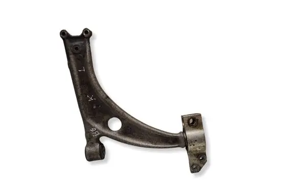 Volkswagen PASSAT B6 Front lower control arm/wishbone 3C0407153B