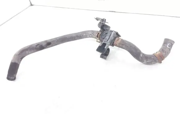 Honda CR-V Engine coolant pipe/hose