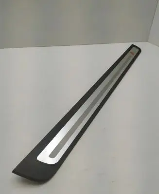 Audi A5 8T 8F Front sill trim cover 8T0853373
