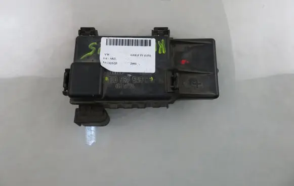 Volkswagen Golf IV Battery relay fuse 1J0937549C