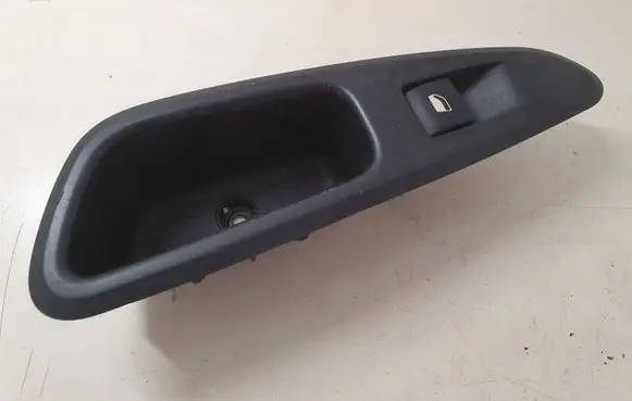 Peugeot 308 Electric window control switch 96573850XT