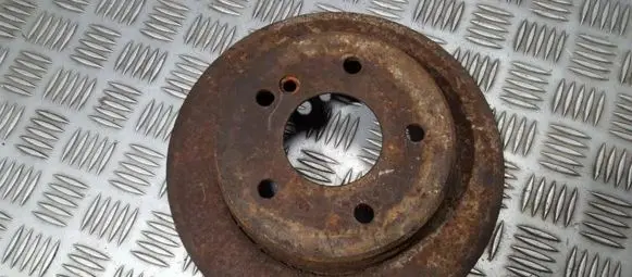 Mercedes-Benz E W124 Rear brake disc