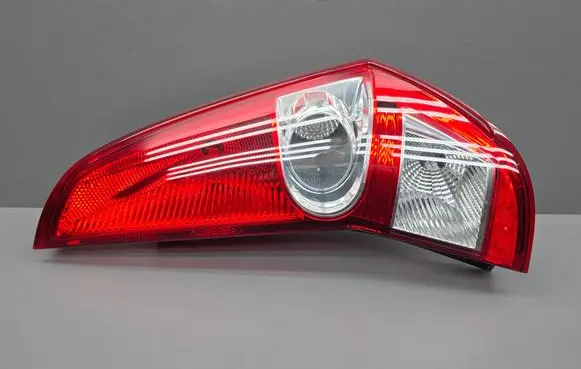 Suzuki Splash Rear/tail lights 89071608 3560351K00 89071603