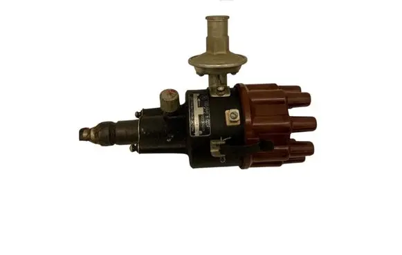GAZ 21 Spark distributor 243706000 GOST394071