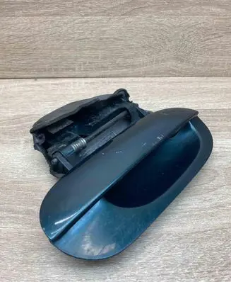 BMW 7 E38 Front door exterior handle 8208422
