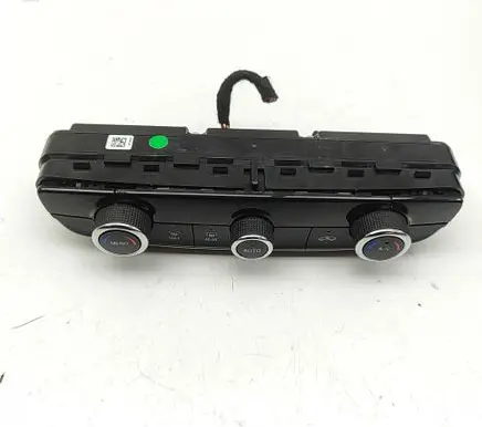 Opel Mokka B Interior fan control switch 9831888480 28719438