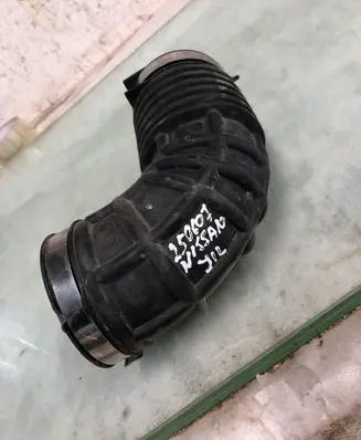 Nissan Qashqai J12 Intercooler hose/pipe