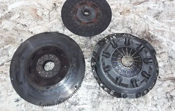 Volkswagen II LT Clutch set kit 074141032B 074105266M
