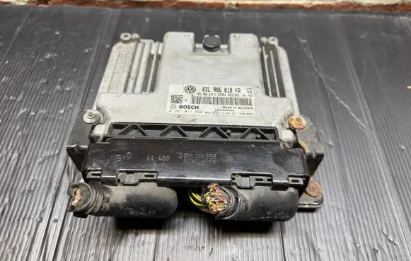 Seat Ibiza IV (6J,6P) Engine control unit/module 03L906018KR 0281017598 03L906018A