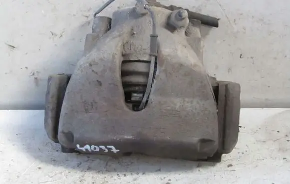Opel Astra H Rear brake caliper