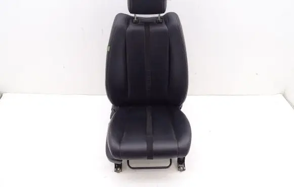 Mazda CX-7 Front passenger seat 