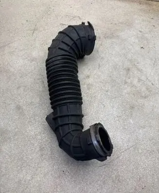 Audi Q5 SQ5 Intercooler hose/pipe 03G129629D