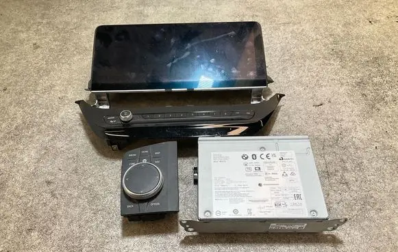BMW iX3 Radio/CD/DVD/GPS head unit 5A7D370 22B2703T0184 4660038207