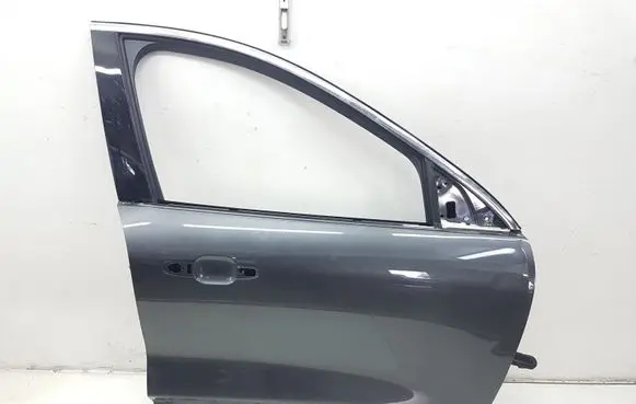 Ford Escape IV Front door