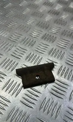 Battery bracket