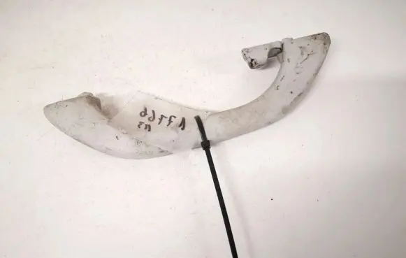 Audi A4 S4 B5 8D Rear interior roof grab handle 8d0857608