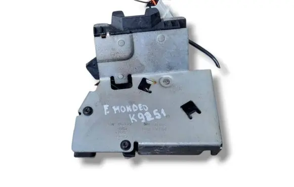 Ford Mondeo Mk III Tailgate/trunk/boot lock/catch/latch F00P2E0429 3S71-A43102-AC