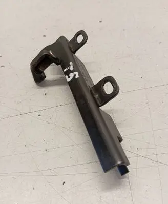 Volkswagen Transporter - Caravelle T5 Sliding door lower roller guide/hinge 7H0843648D S355MC5105