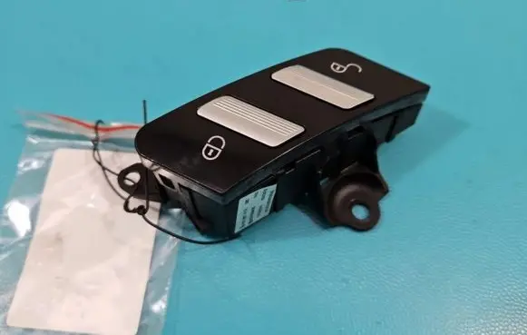 Mercedes-Benz S W221 Seat control switch A2218213151 IMPRK1363601