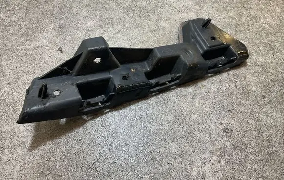 Opel Movano B Front bumper mounting bracket 960160002R