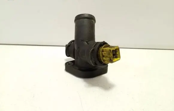 Volkswagen Transporter - Caravelle T4 Engine coolant pipe/hose 074121132