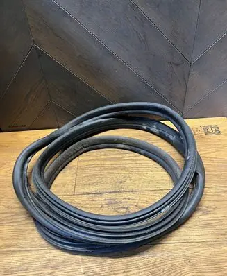 Citroen Berlingo Sliding door rubber seal 
