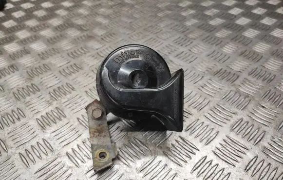 Volkswagen Golf IV Horn signal 191951223