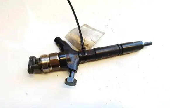 Toyota Corolla Verso AR10 Fuel injector 2KONTAKTU